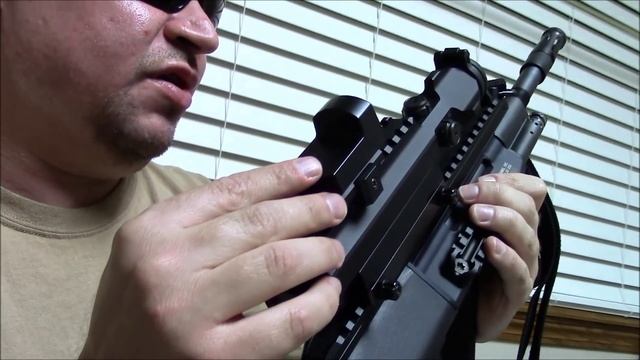 Steyr AUG A1 & AUG A3 Review смотреть онлайн