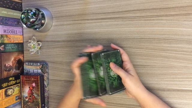 Новый знакомый мужчина. Какой он? с чем пришёл в вашу жизнь. смотреть онлайн