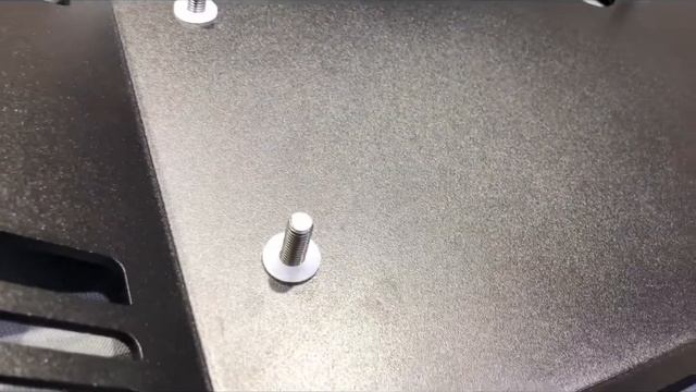 EXRIDER 引擎護板安裝影片/ R NINET смотреть онлайн