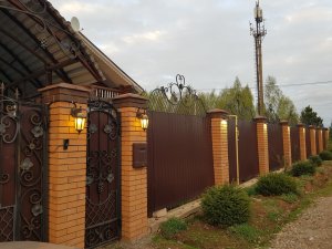 Подсветка на столбах забора ( своими руками)