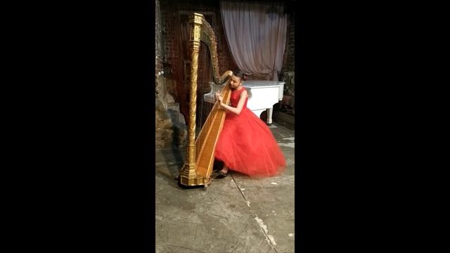 И.Б. Крумпхольц Соната B dur, 3 часть; А. Цабель "Капризуля". Исп. Скрыпникова Алевтина, 7 класс. смотреть онлайн