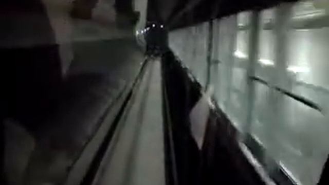 Línea de Metro de Barcelona sin conductor смотреть онлайн