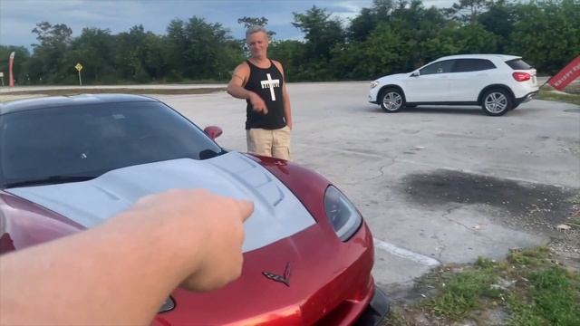 Building a Corvette in 10 Minutes смотреть онлайн