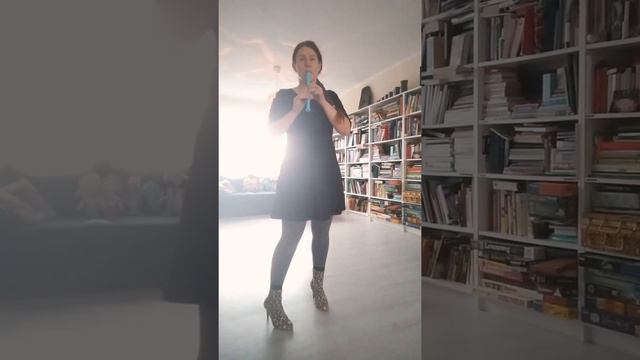 The Keys of Canterbury - on a blue plastic recorder from Wish смотреть онлайн