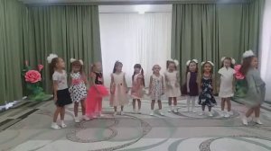 Музыкальный кружок « Одаренные дети» песня « Что такое детский сад»