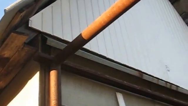 Фронтон из старого пластика. смотреть онлайн