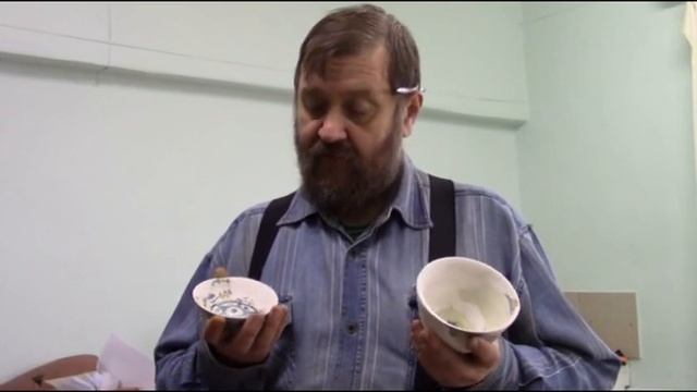 Две турецкие фаянсовые чашечки из раскопа по улице Калинина, 47 #Археология #Археологическиенаходки смотреть онлайн