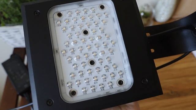 Распаковка Chihiros Nova 1 Light Coral Light смотреть онлайн