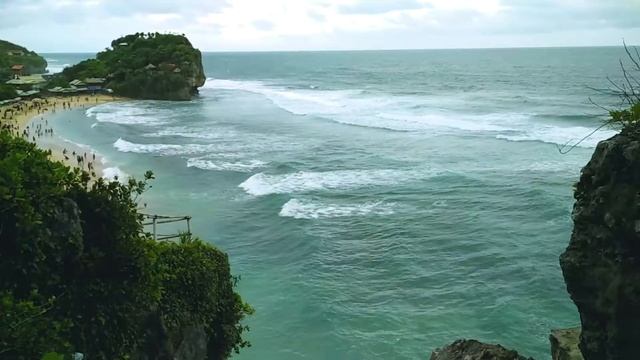 Middle Java - 7 Days Travel Montage смотреть онлайн