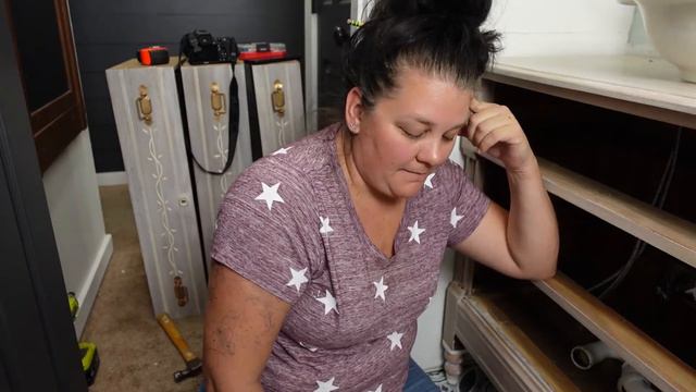 Converting a Dresser to a Bathroom Vanity | Install a Vessel Sink on Wood Top смотреть онлайн