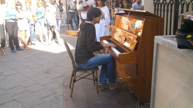 Ameli piano theme in Lviv смотреть онлайн