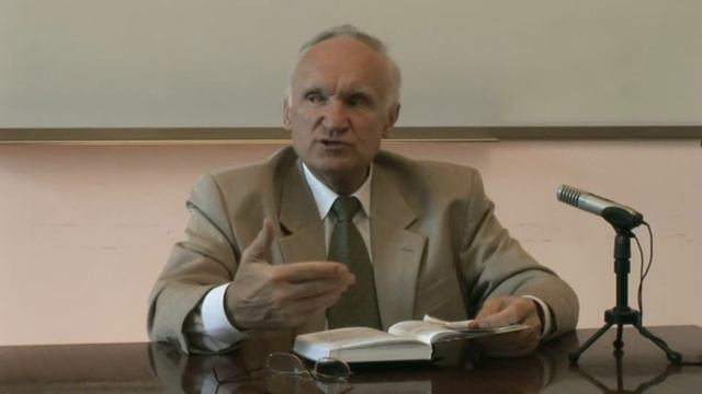 Русская апологетика XIX-XX вв. Развитие религиозно-философской мысли. Славянофильство (2007.10.02) смотреть онлайн