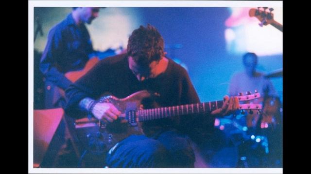 GY!BE - Improv. For Broken Guitar (Live at Scala 2000-11-19) смотреть онлайн