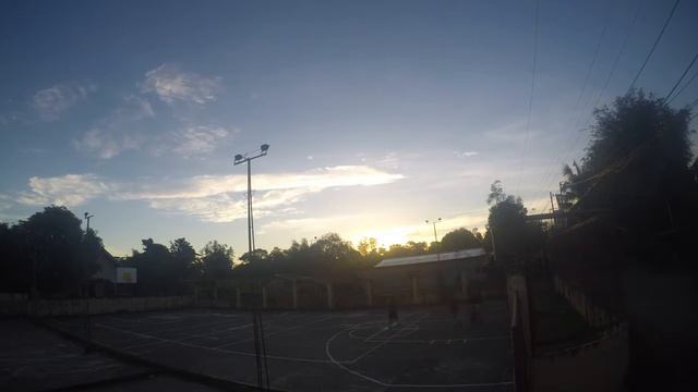 Sunrise aa Cort смотреть онлайн