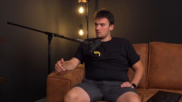 Možnosti Compute v Google Cloudu - VM a dale... смотреть онлайн