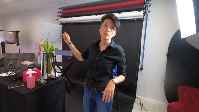 У наших соседей по офису много перемен. Репортаж с места событий. смотреть онлайн