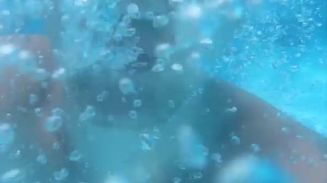 Русские в Бассейне. (Фантастический блокбастер) смотреть онлайн