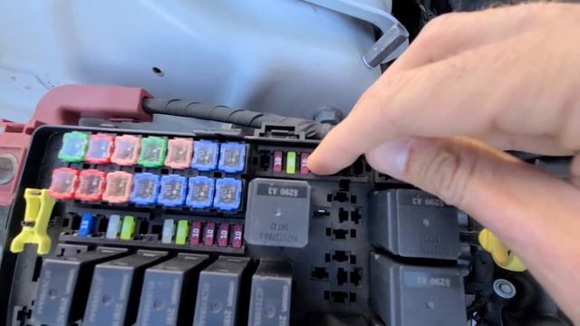 Dodge Charger - A/C FUSES AND RELAY LOCATION (2011 - 2021) смотреть онлайн