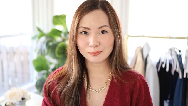 5 Best and Worst Hair Styles if you have a round face (like me) смотреть онлайн
