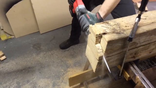 Milwaukee M18 Sawzall Vs Makita BJR181