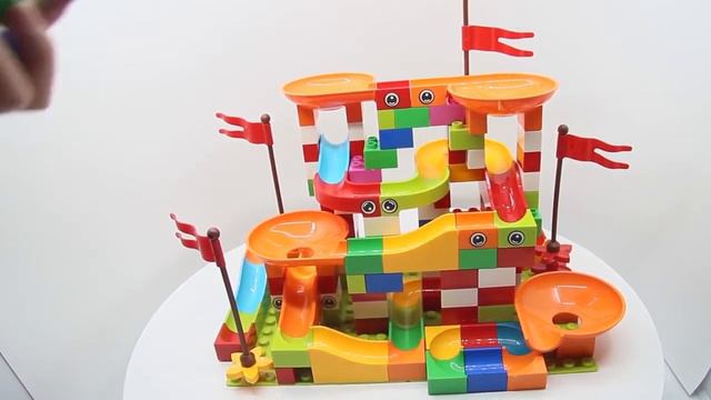 Детский конструктор Marble Race Run с Алиэкспресс.Трасса горка с шариками. смотреть онлайн