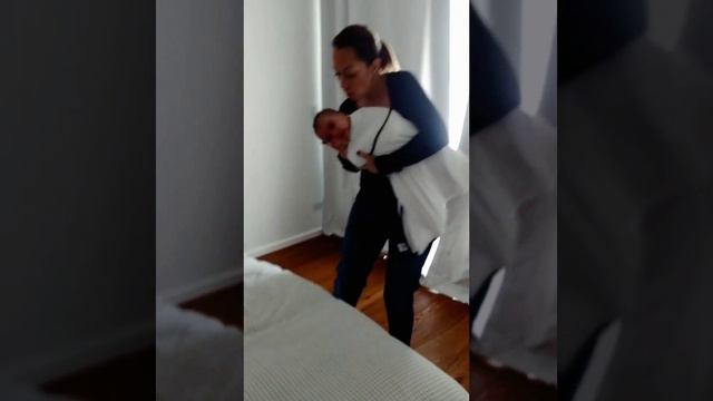 Using The 5S's By Dr Harvey Karp To Settle A Fussying Baby