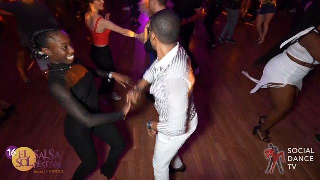 Jose Diaz & Sasha Phillips - Social dancing | 16th El Sol Warsaw Salsa Festival смотреть онлайн