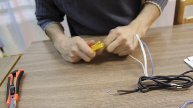 Полезный Aliexpress: Инструмент для снятия изоляции. смотреть онлайн