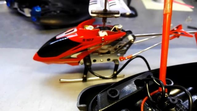 RC Helicopter S 107 ремонт подзарядки через пульт смотреть онлайн