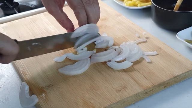 Evde Hatay Usulü Döner Nasıl Yapılır ? İskender soslu Lezzetli Tavuk Döner - Hatay Döner dürüm смотреть онлайн