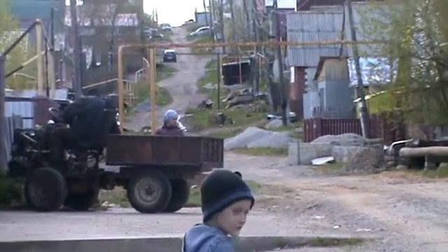 мини трактор смотреть онлайн