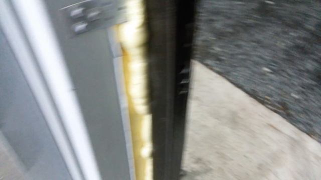 Конденсат на входной металлической двери. Методы решения проблемы. смотреть онлайн