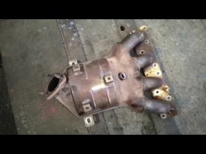 Лада Ларгус замена родного выпускного коллектора на коллектор без сажевого фильтра