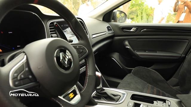 Renault poursuit le renouvellement de sa gamme de voitures au Maroc смотреть онлайн