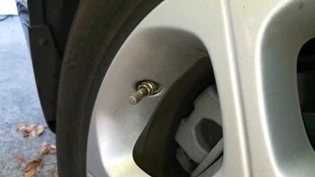 How to Reset Nissan Leaf TPMS Tire Pressure Monitoring System смотреть онлайн