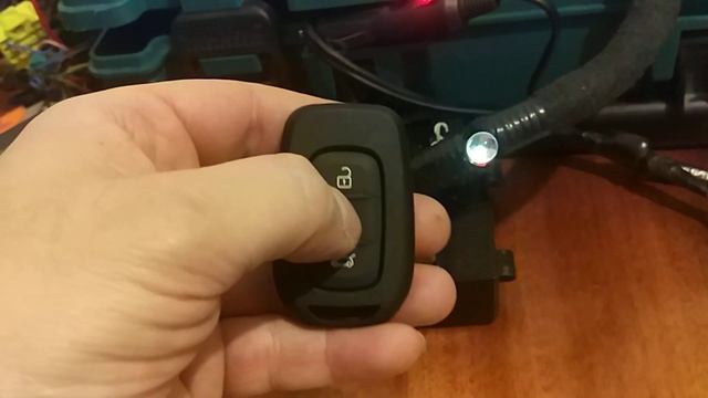 Прописка выкидного ключа Renault Logan2, Sandero2, Duster2. смотреть онлайн