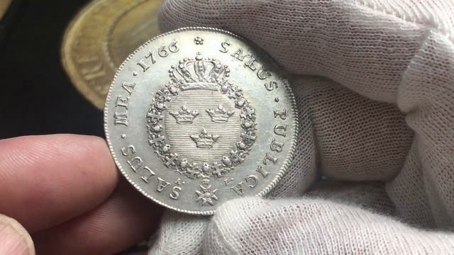 Adolf Fredrik Riksdaler 1766 - VACKERT EXEMPLAR från Roberto Delzanno Numismatik смотреть онлайн