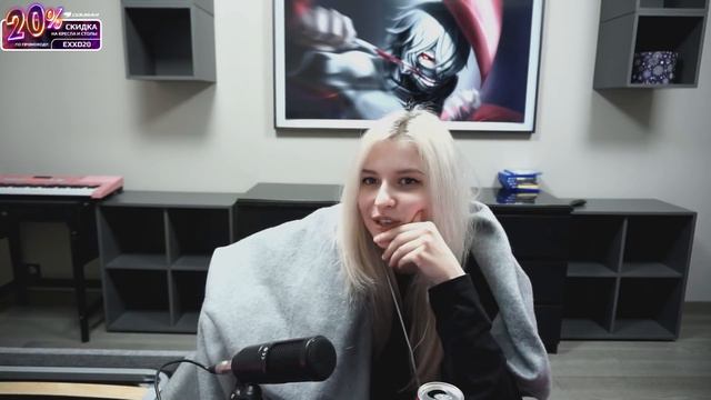 МАРИНА БОМБИТ НА ЗАКВИЕЛЯ ИЗ-ЗА ТОГО ЧТО ОН ПОКАЗАЛ AЙПИ - Нарезки Заквиеля смотреть онлайн