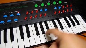 Miles - 3738 Подробный обзор детского синтезатора / children synthesizer review #4