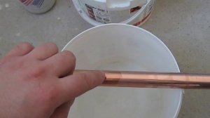 Очистка окислов с медной трубы химией