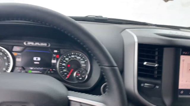 2023 Ram 1500 Big Horn (X8353) смотреть онлайн