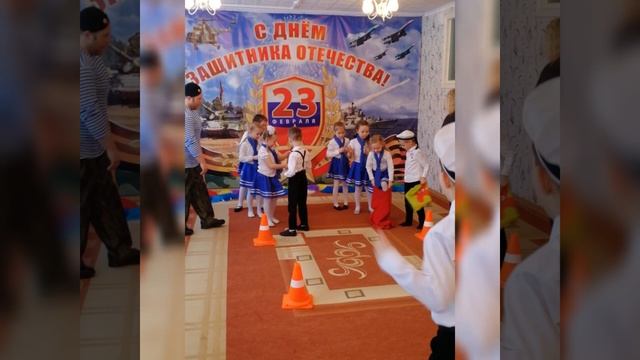 Утренник в подготовительной группе № 7 "Цветик - семицветик". День Защитника Отечества. 2021 г смотреть онлайн