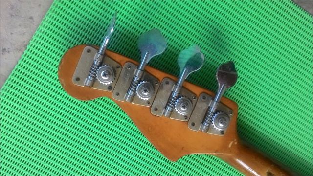 1970s Fender Jazz Bass смотреть онлайн