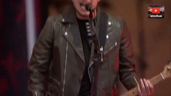 Bullet For My Valentine - Waking The Demon (KNOTFEST MEXICO 2017)