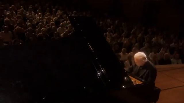 Beethoven Sonata 7 Daniel Barenboim смотреть онлайн
