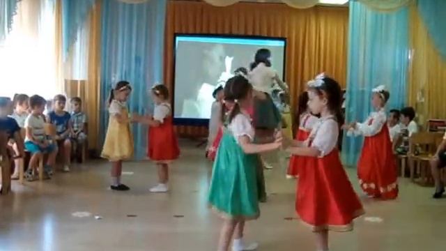 Танец ромашек смотреть онлайн