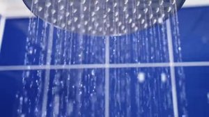 Льющаяся вода из душа