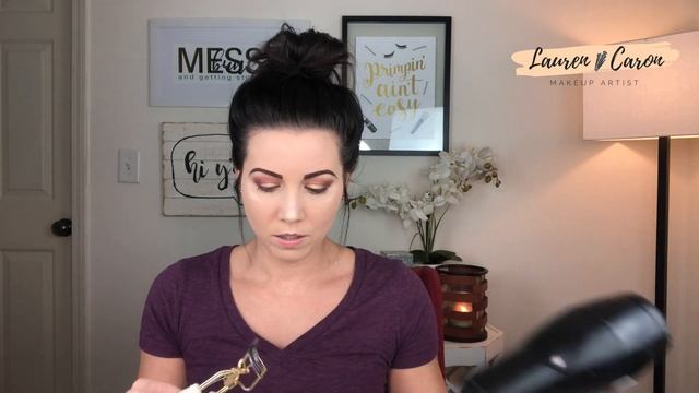 How To Use An Eyelash Curler: Eyelash Curling Tips смотреть онлайн