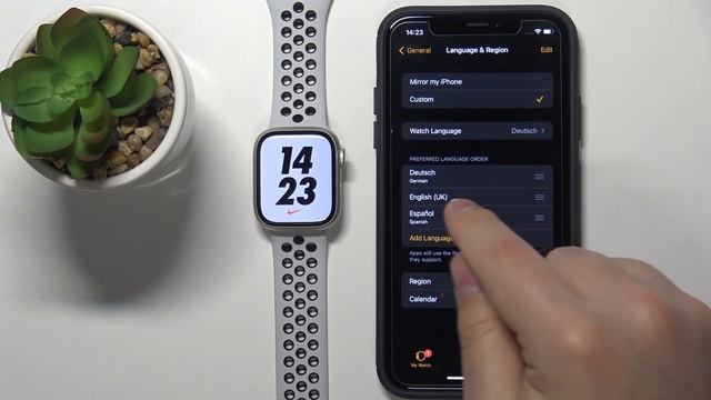 How to Change Language on APPLE Watch Nike Series 7 – Set Desired Language смотреть онлайн