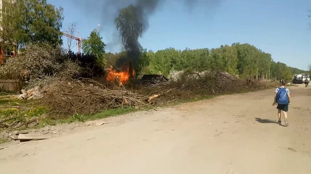 Горит дача Калининград Чкаловск пожар смотреть онлайн